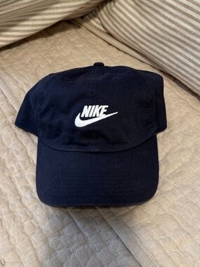 Nike Strapback 'dad' hat